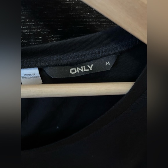 Casual Black Dress - Picture 3 of 3